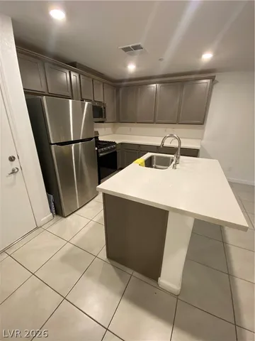 $1,800 | 3622 Hestia Avenue, Las Vegas, NV 89106