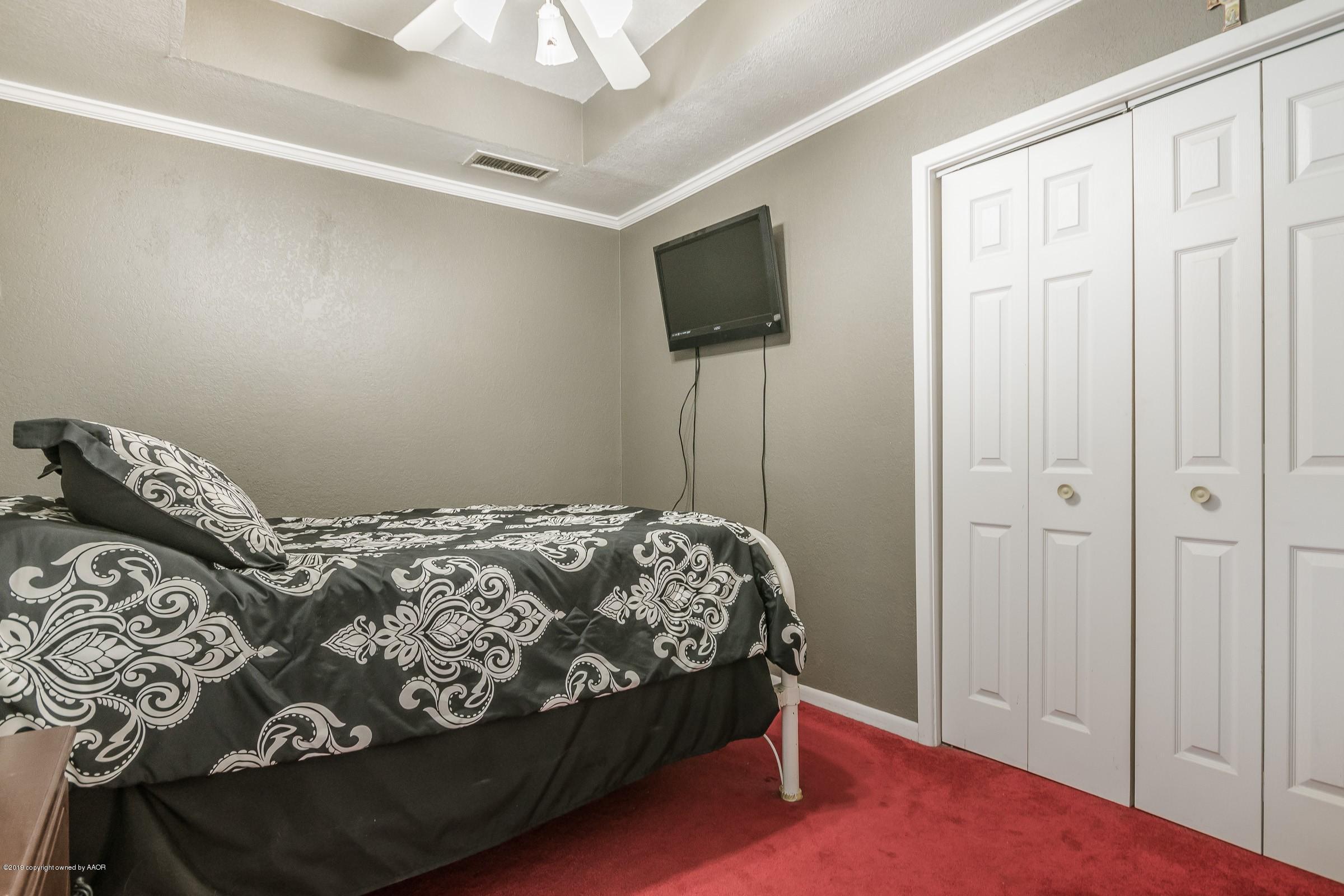 93 Valleyview Road Canyon, TX 79015 - Photo 12 of 18 014_3rd Bedroom (1)