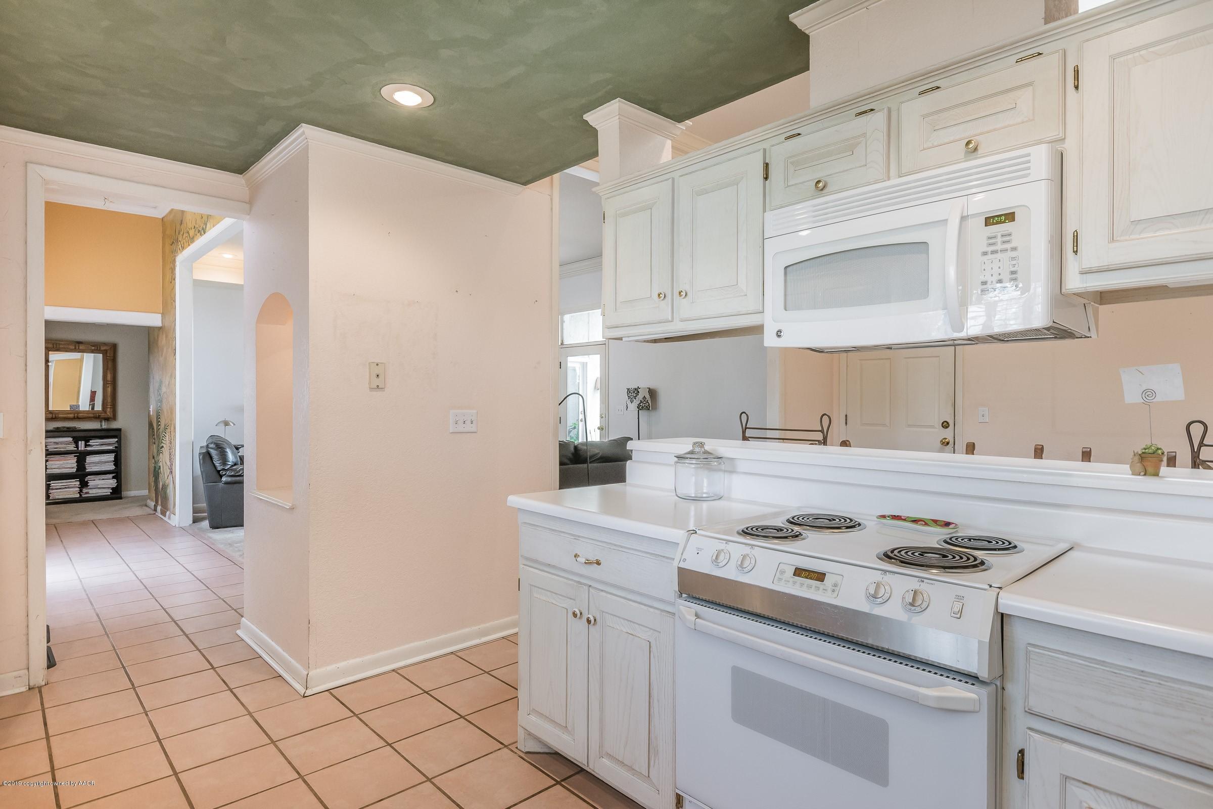 93 Valleyview Road Canyon, TX 79015 - Photo 5 of 18 008_Kitchen-3 (1)