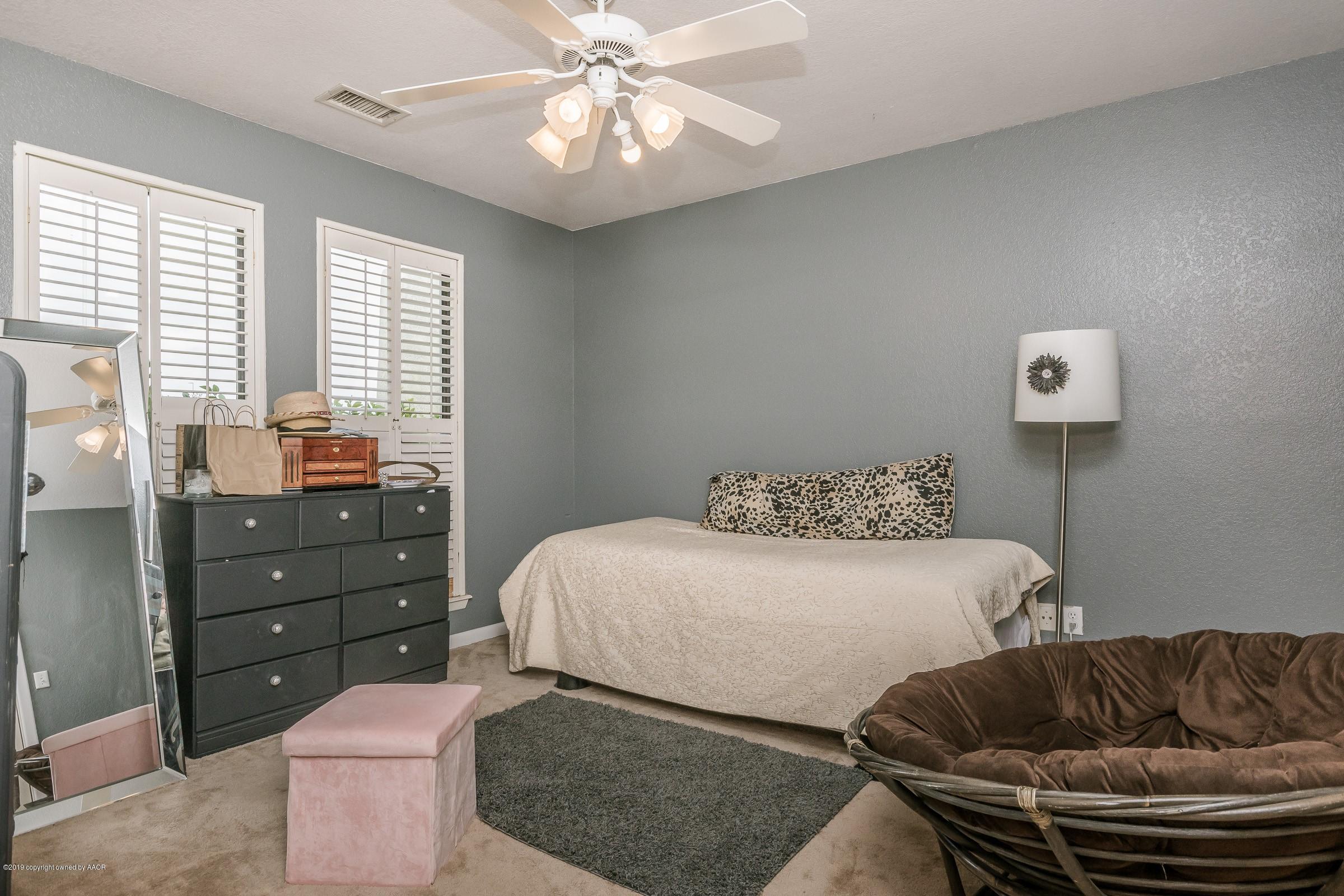 93 Valleyview Road Canyon, TX 79015 - Photo 9 of 18 010_Master Bedroom