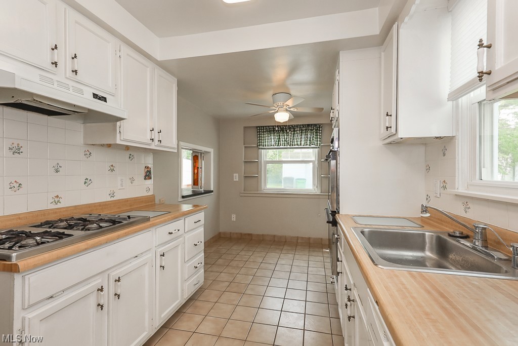 4178 Stilmore Road Cleveland, OH 44121 - Photo 19 of 35