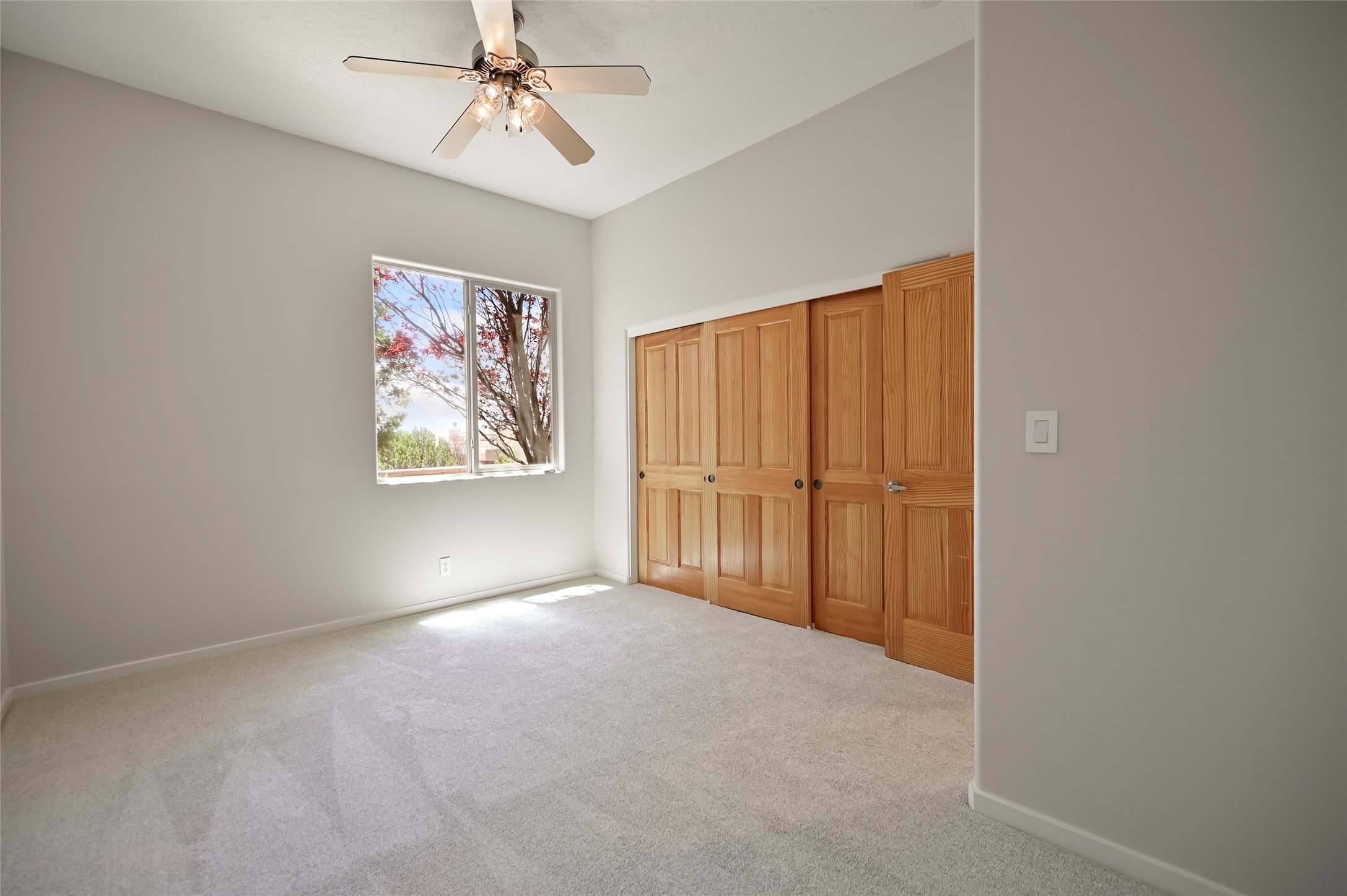 92 Canada Del Rancho Santa Fe, NM 87508 - Photo 37 of 52
