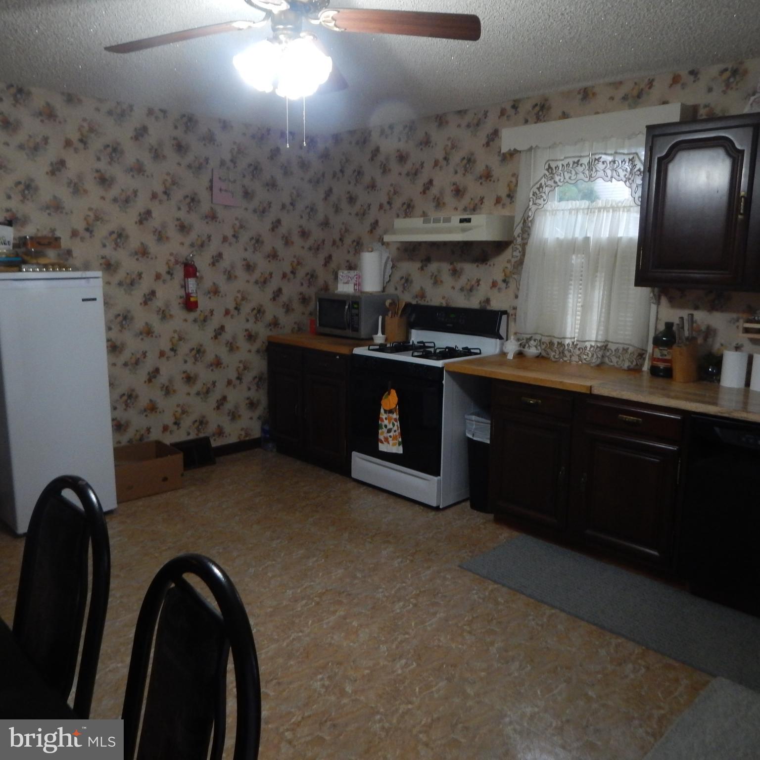 85 Hickstown Road Pine Hill, NJ 08021 - Photo 11 of 26 Gallery Image 11