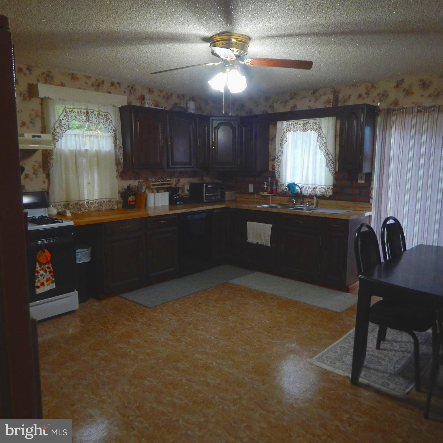 85 Hickstown Road Pine Hill, NJ 08021 - Photo 10 of 26 Gallery Image 10