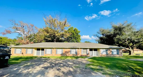 $895 | 3161 Glenda Avenue, Unit 208, Tyler, TX 75704