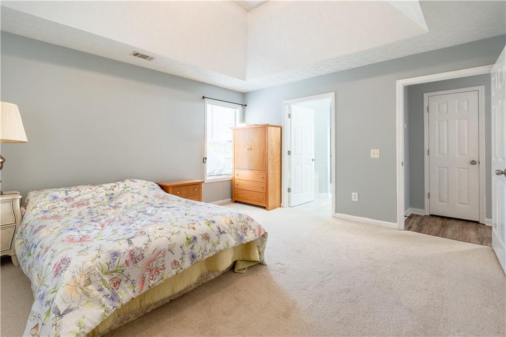 727 8 Point Court Suwanee, GA 30024 - Photo 17 of 32