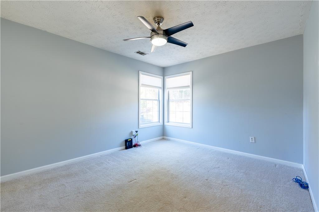 727 8 Point Court Suwanee, GA 30024 - Photo 24 of 32