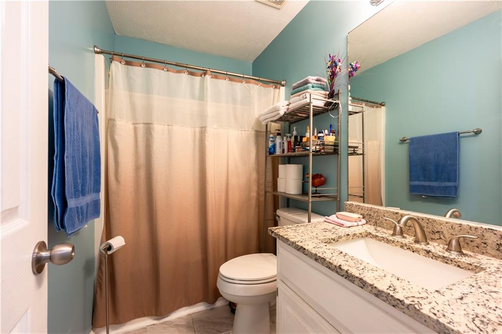 727 8 Point Court Suwanee, GA 30024 - Photo 26 of 32