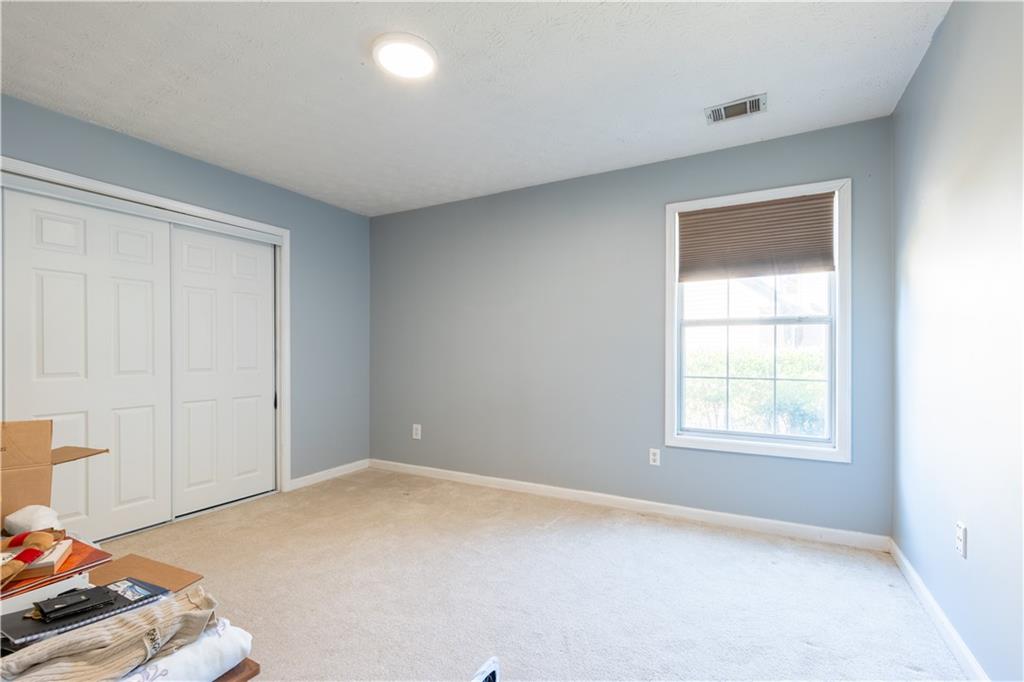 727 8 Point Court Suwanee, GA 30024 - Photo 28 of 32