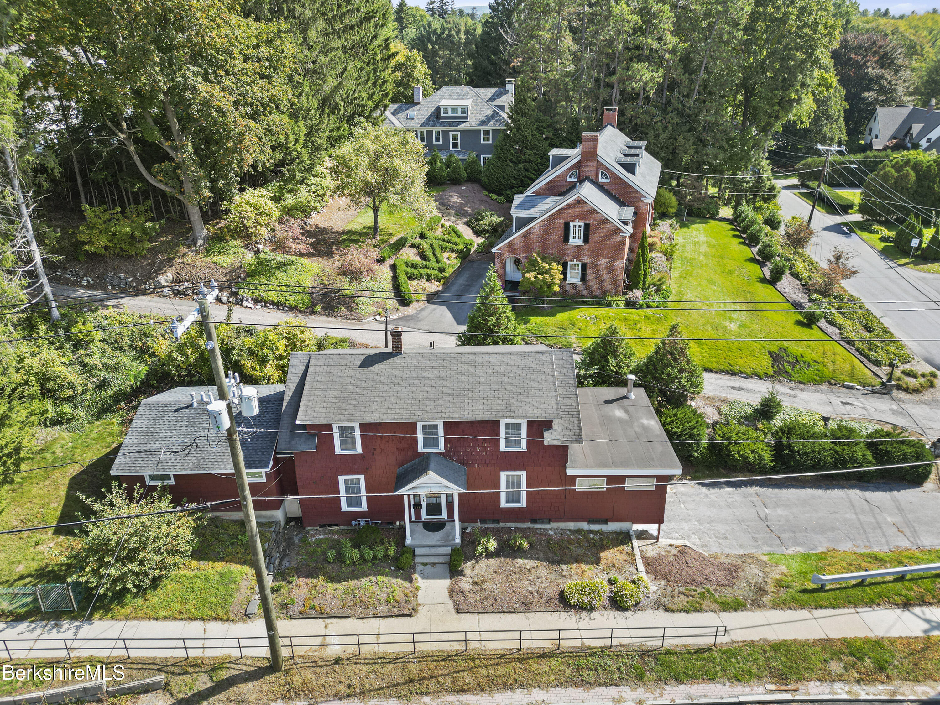 5 Crofut Street Pittsfield, MA 01201 - Photo 63 of 63 935 Aerial View