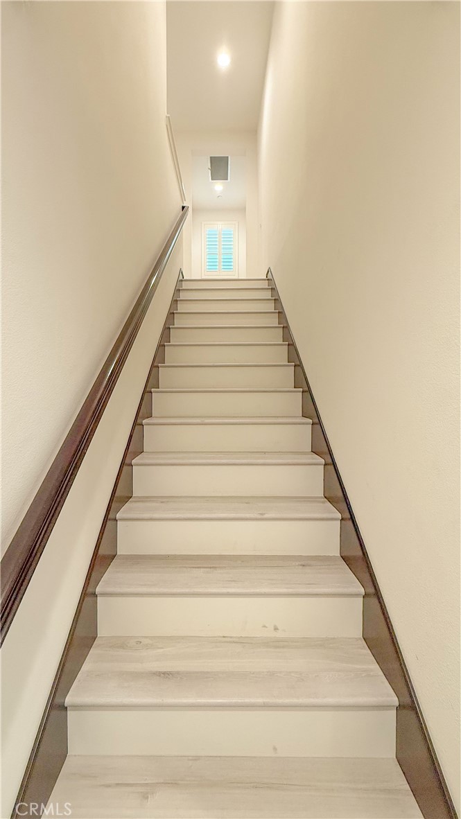 140 Hemisphere Irvine, CA 92618 - Photo 16 of 46 a view of entryway