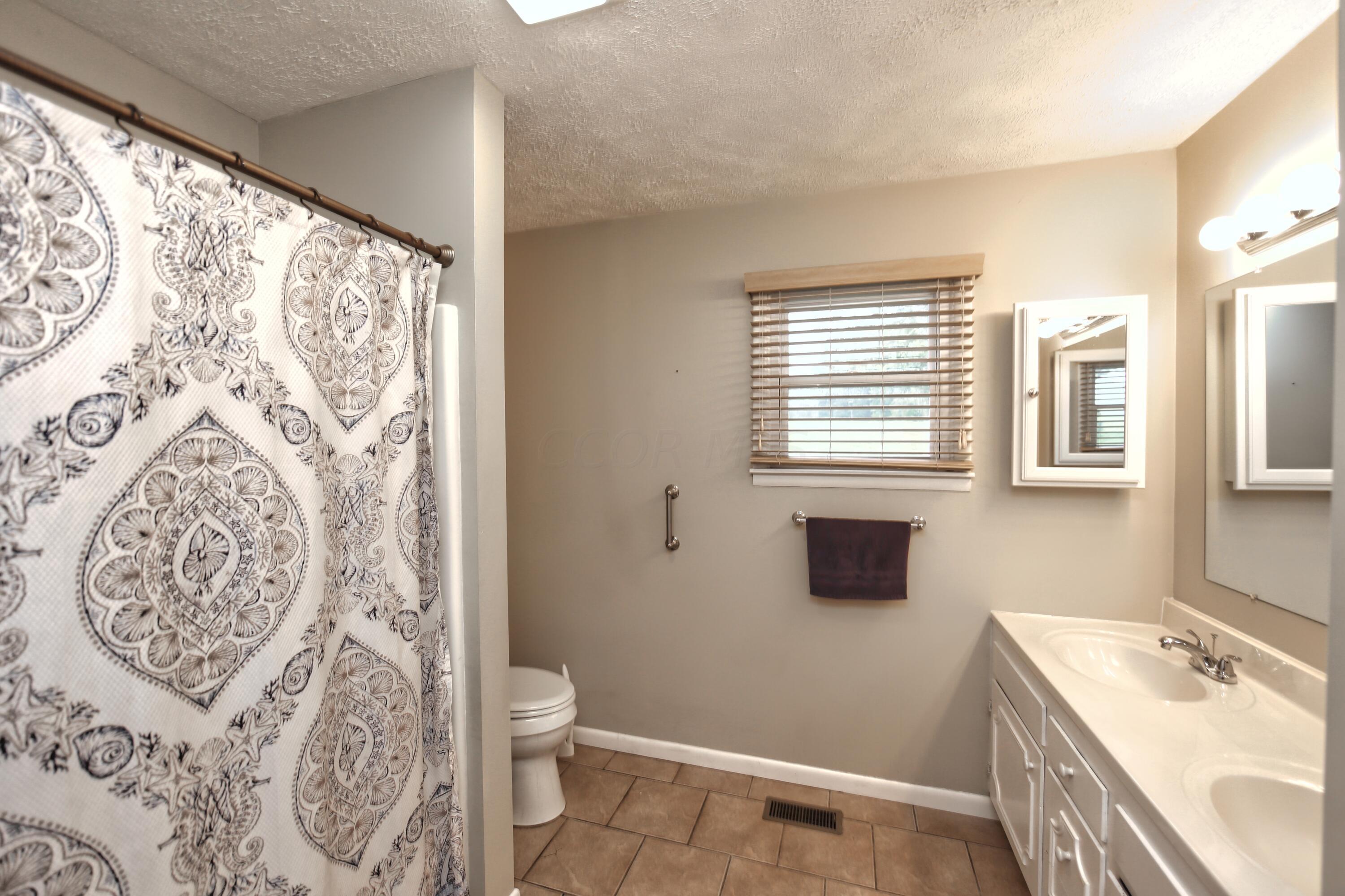 14140 Beckley Road Mount Vernon, OH 43050 - Photo 26 of 37 IMG_7729