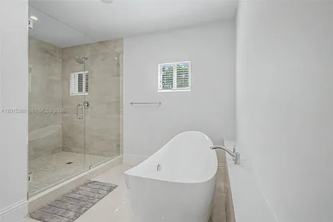 $5,650,000 | 5790 Southwest 96th Street, Pinecrest, FL 33156
