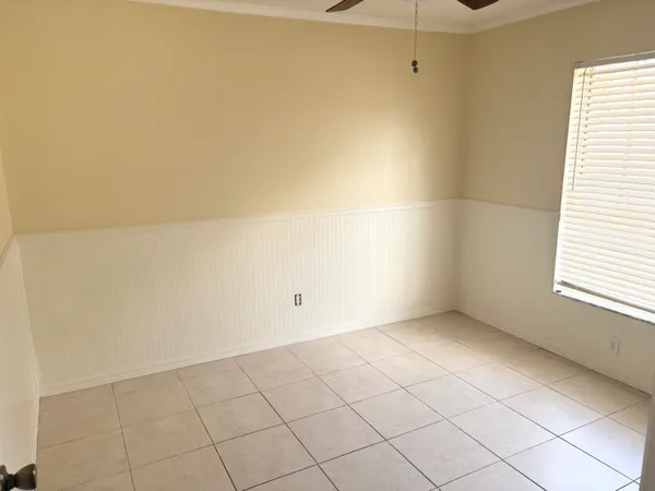 $2,500 | 192 Southwest N Wakefield Circle, Port St. Lucie, FL 34953