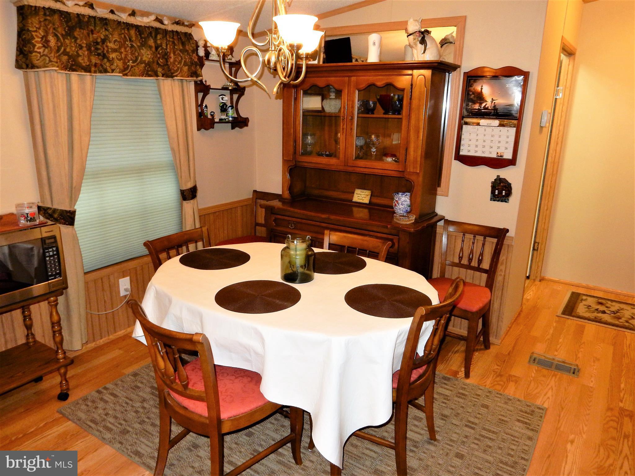 488 North Patuxent Road Odenton, MD 21113 - Photo 7 of 30 Dining Room