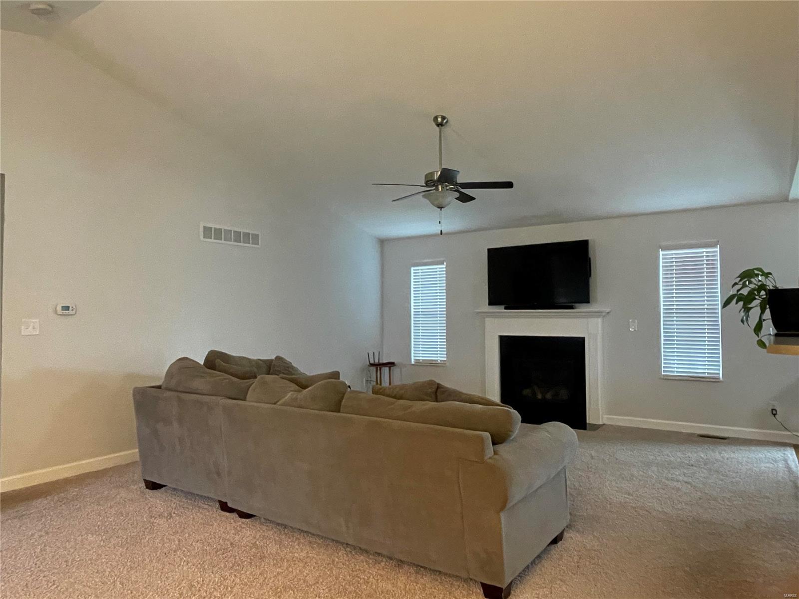 1003 Creekside Drive Waterloo, IL 62298 - Photo 7 of 23