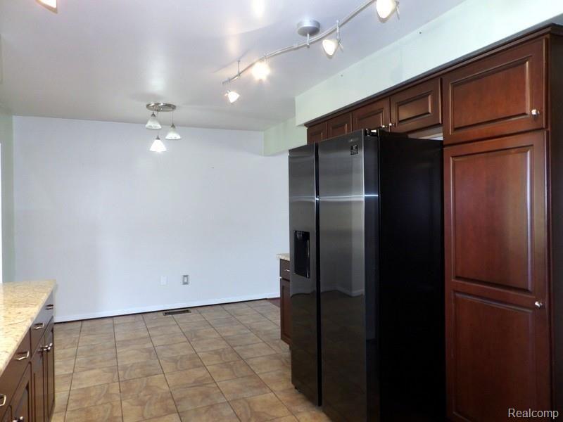 3152 Grange Road Trenton, MI 48183 - Photo 23 of 47 PANTRY!