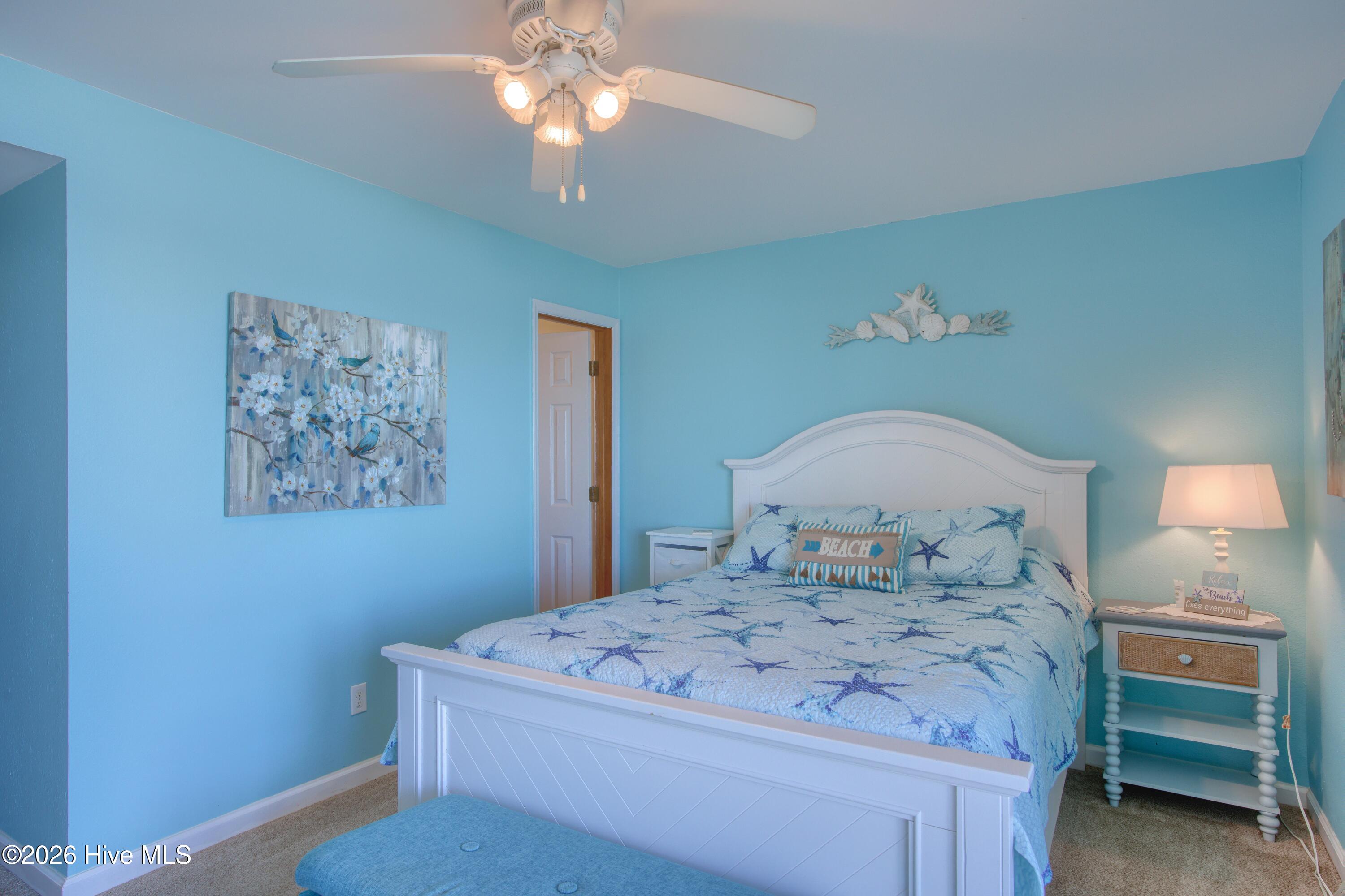 1896 New River Inlet Road, Unit 1209 North Topsail Beach, NC 28460 - Photo 27 of 38 Primary Bedroom
