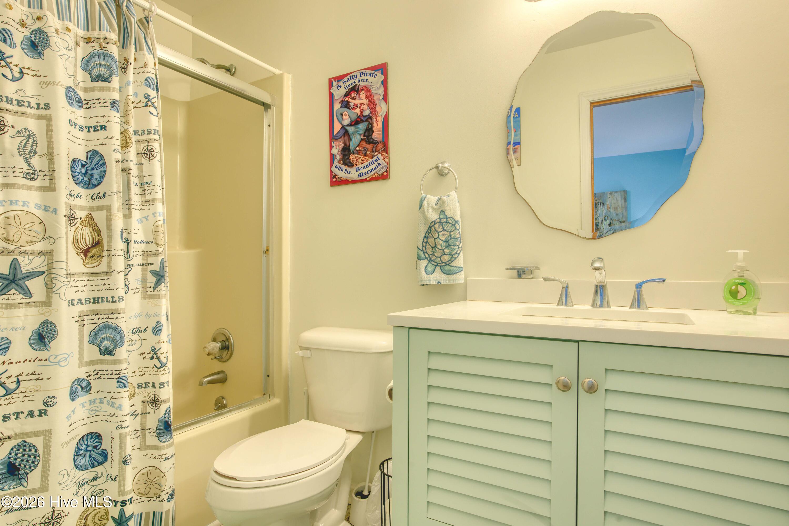 1896 New River Inlet Road, Unit 1209 North Topsail Beach, NC 28460 - Photo 28 of 38 Primary Bathroom