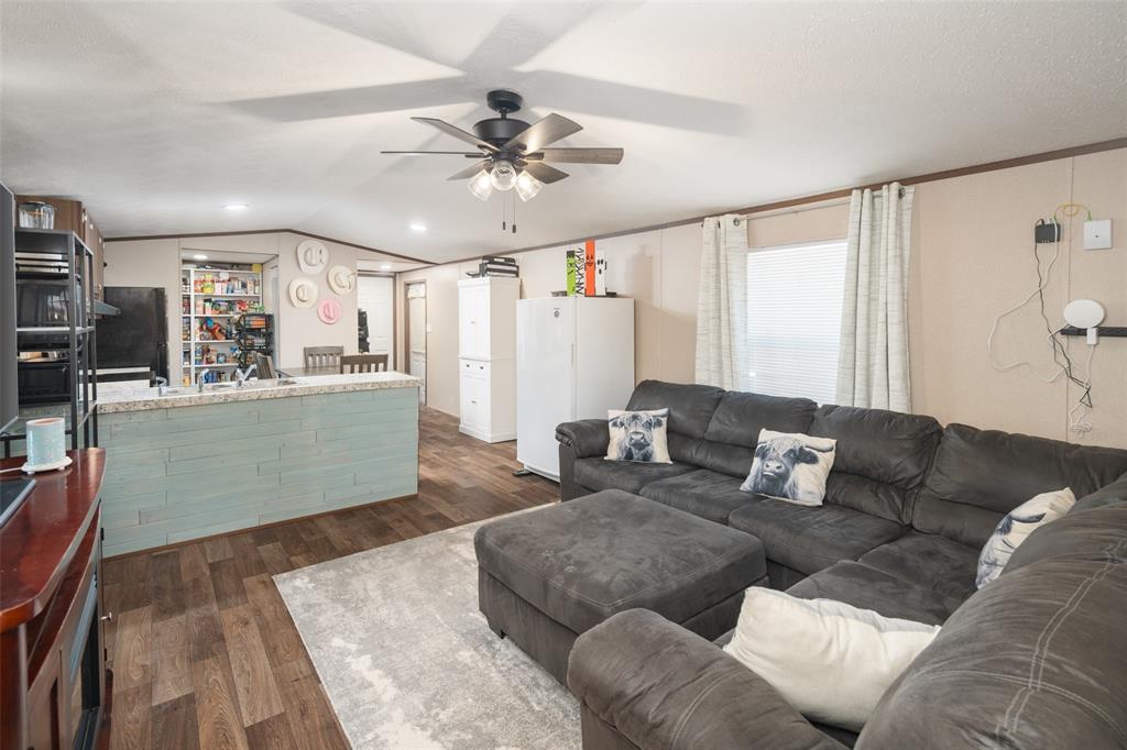 39 Wild Road Van Alstyne, TX 75495 - Photo 12 of 21