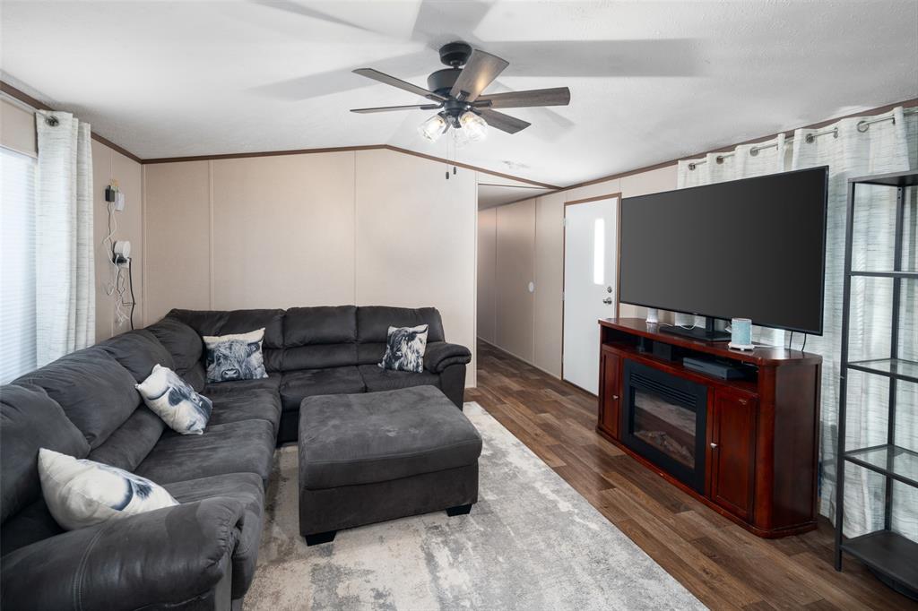 39 Wild Road Van Alstyne, TX 75495 - Photo 13 of 21