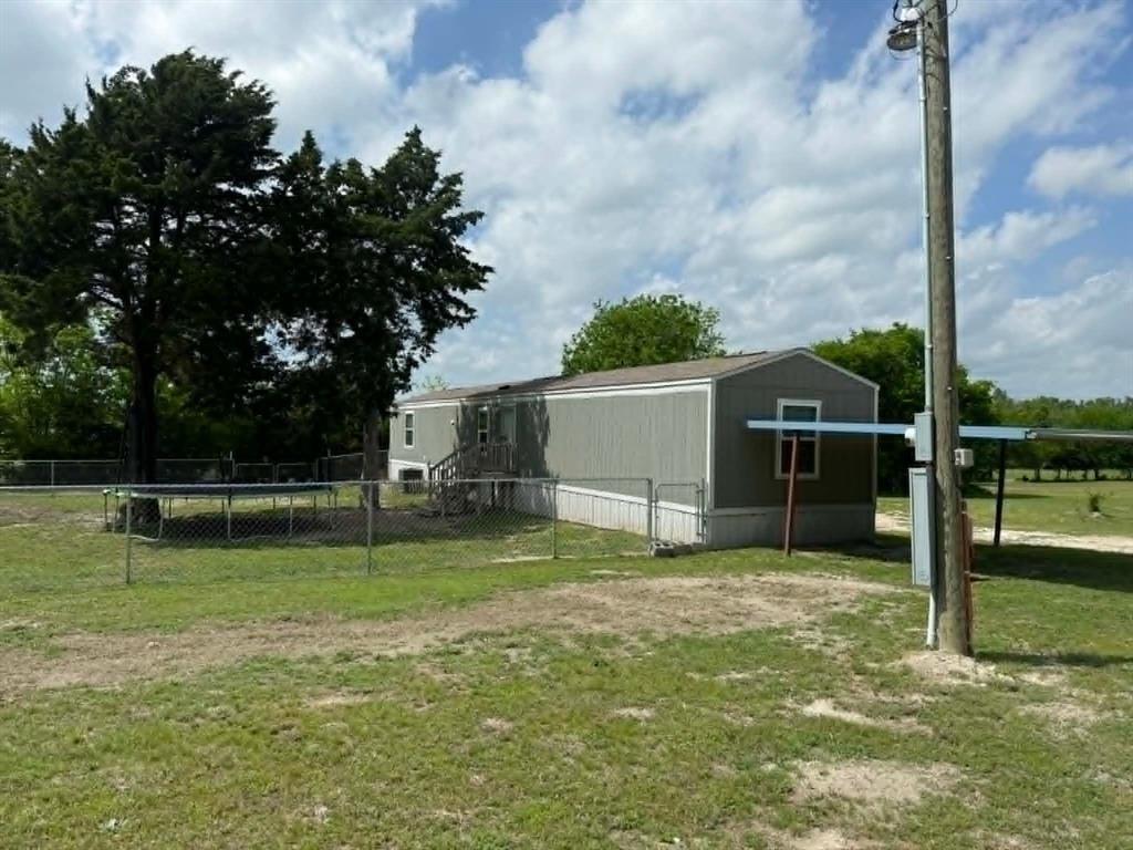 39 Wild Road Van Alstyne, TX 75495 - Photo 18 of 21