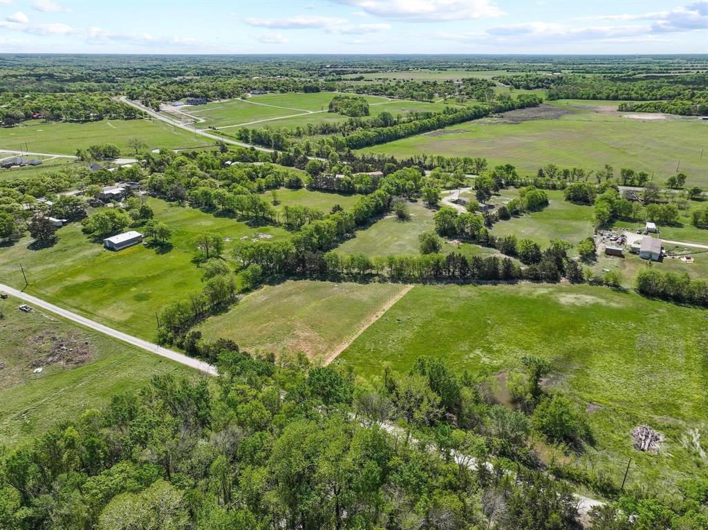 39 Wild Road Van Alstyne, TX 75495 - Photo 8 of 21