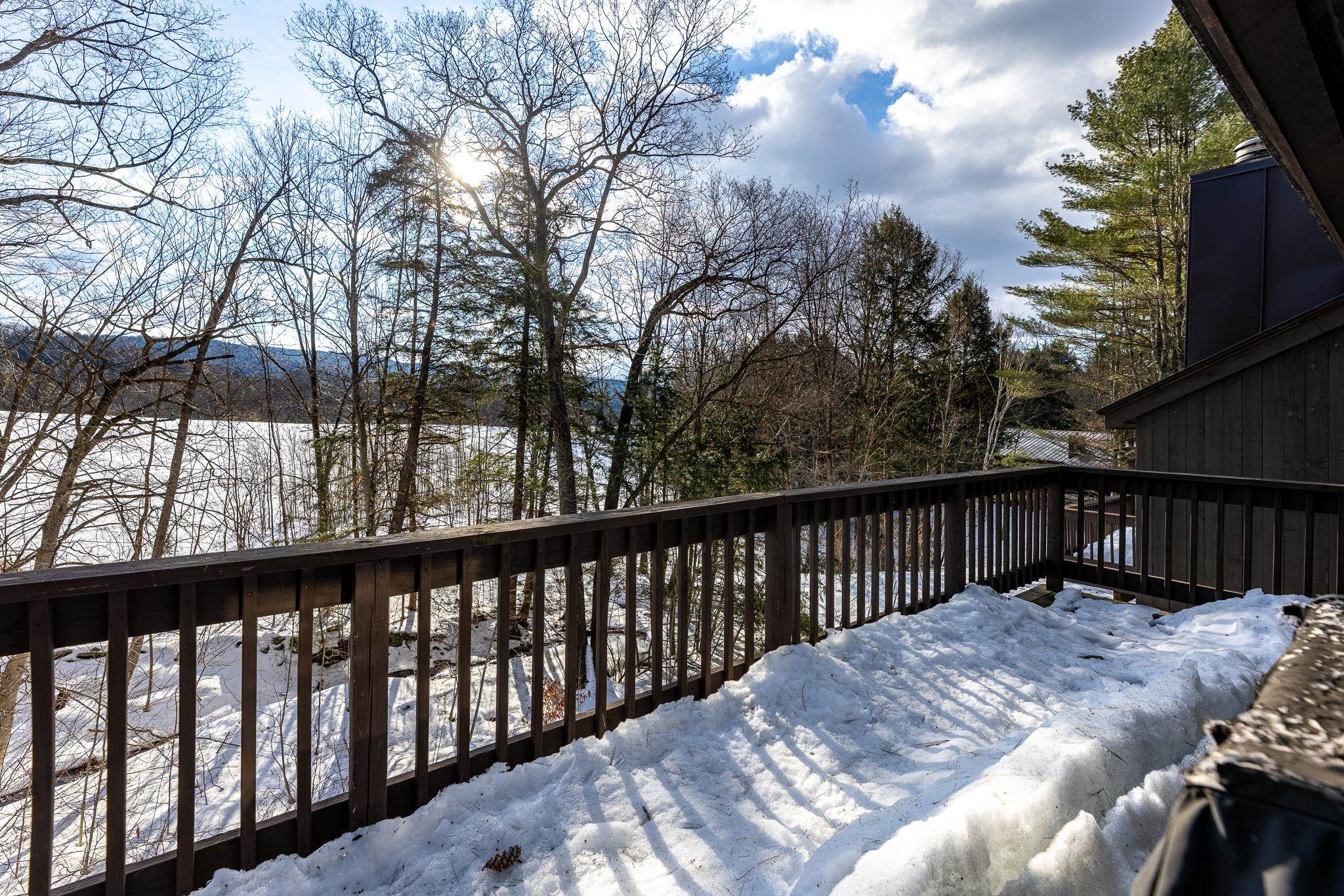 401 Old Quechee Road, Unit 9D Hartford, VT 05059 - Photo 14 of 18 Gallery Image 14