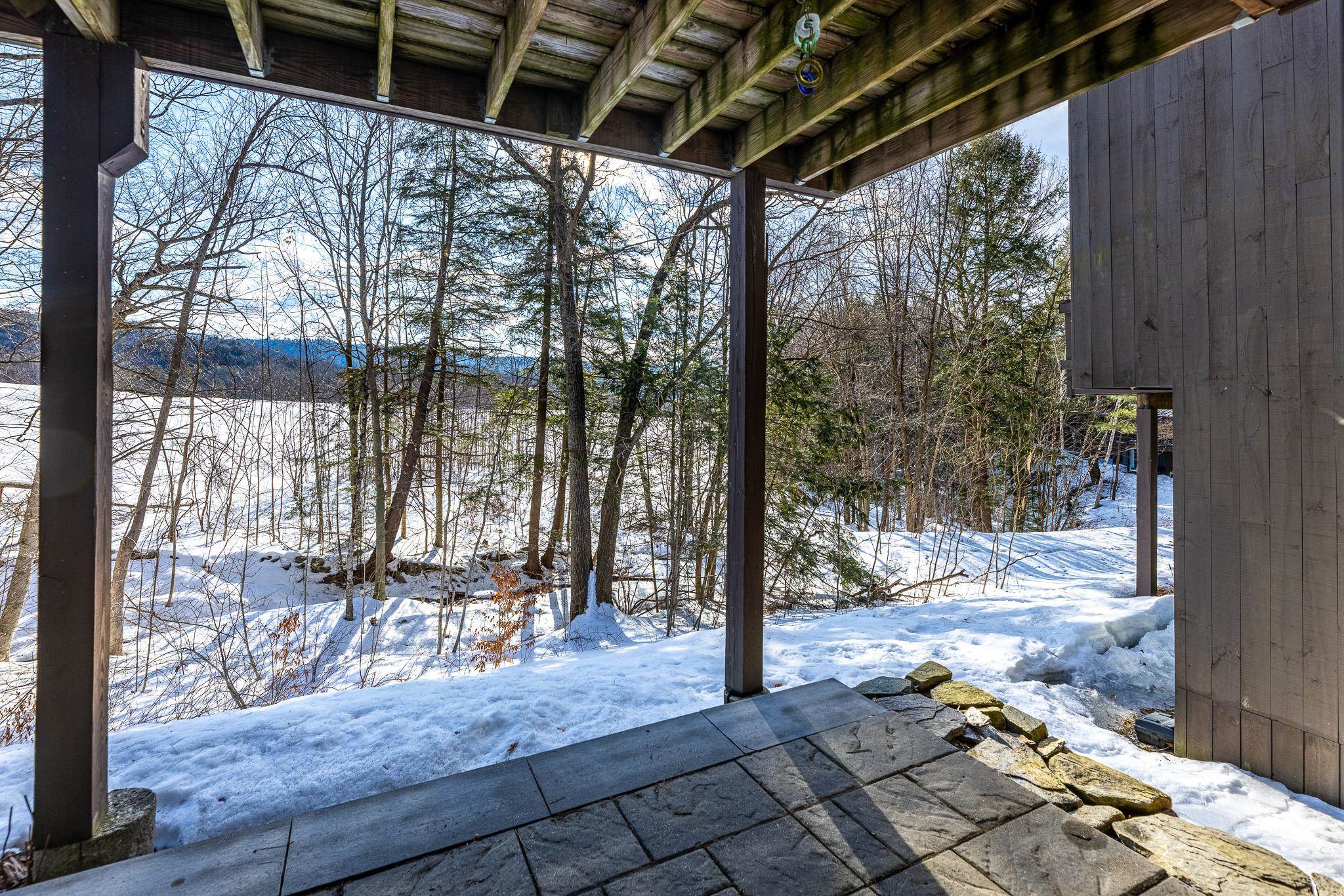 401 Old Quechee Road, Unit 9D Hartford, VT 05059 - Photo 15 of 18 Gallery Image 15