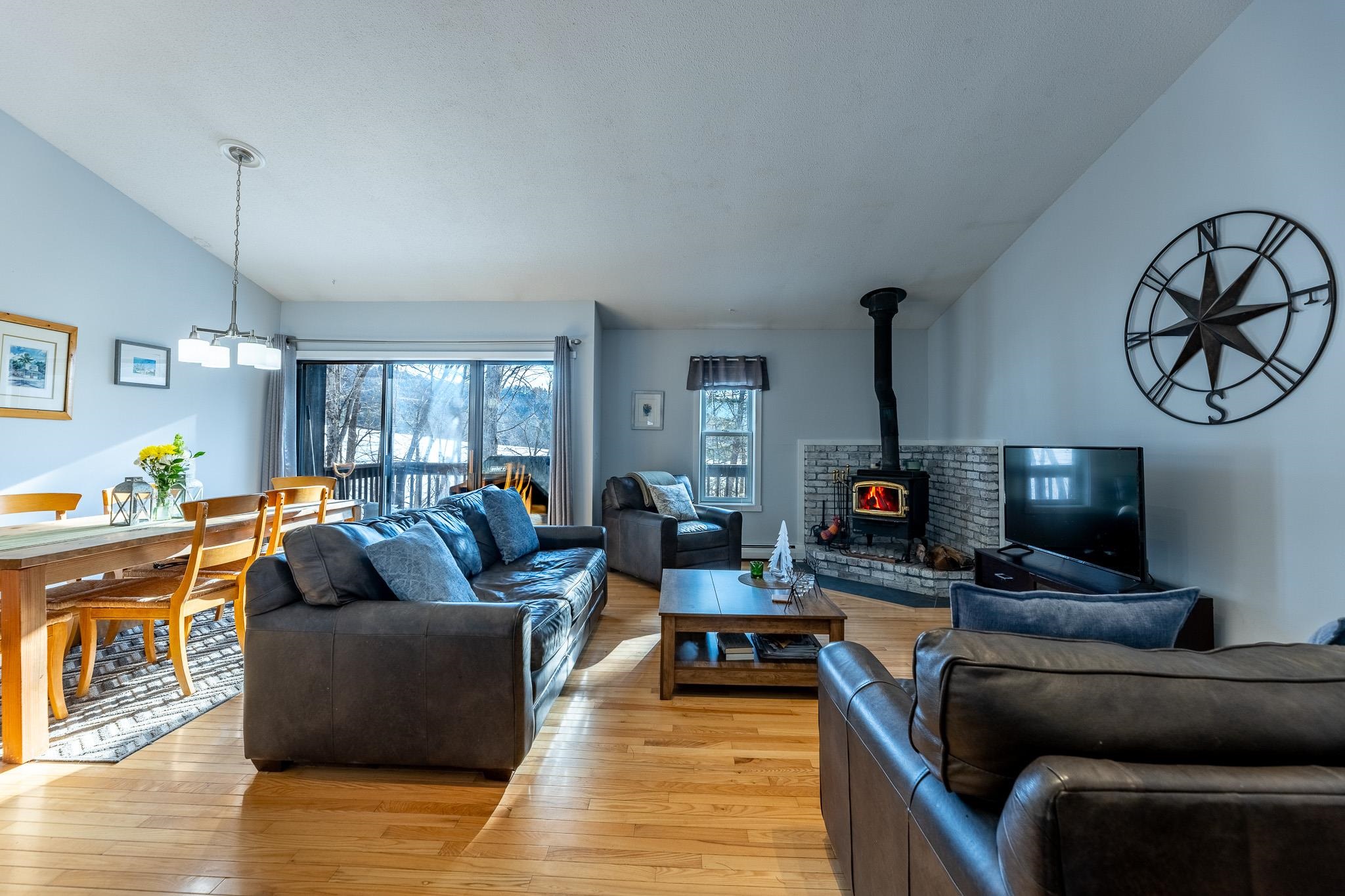 401 Old Quechee Road, Unit 9D Hartford, VT 05059 - Photo 6 of 18 Gallery Image 6