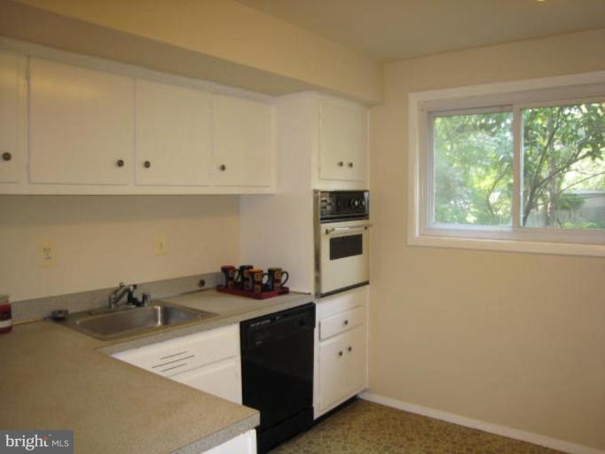 11702 Mentone Road Silver Spring, MD 20906 - Photo 5 of 10 Kitchen #2
