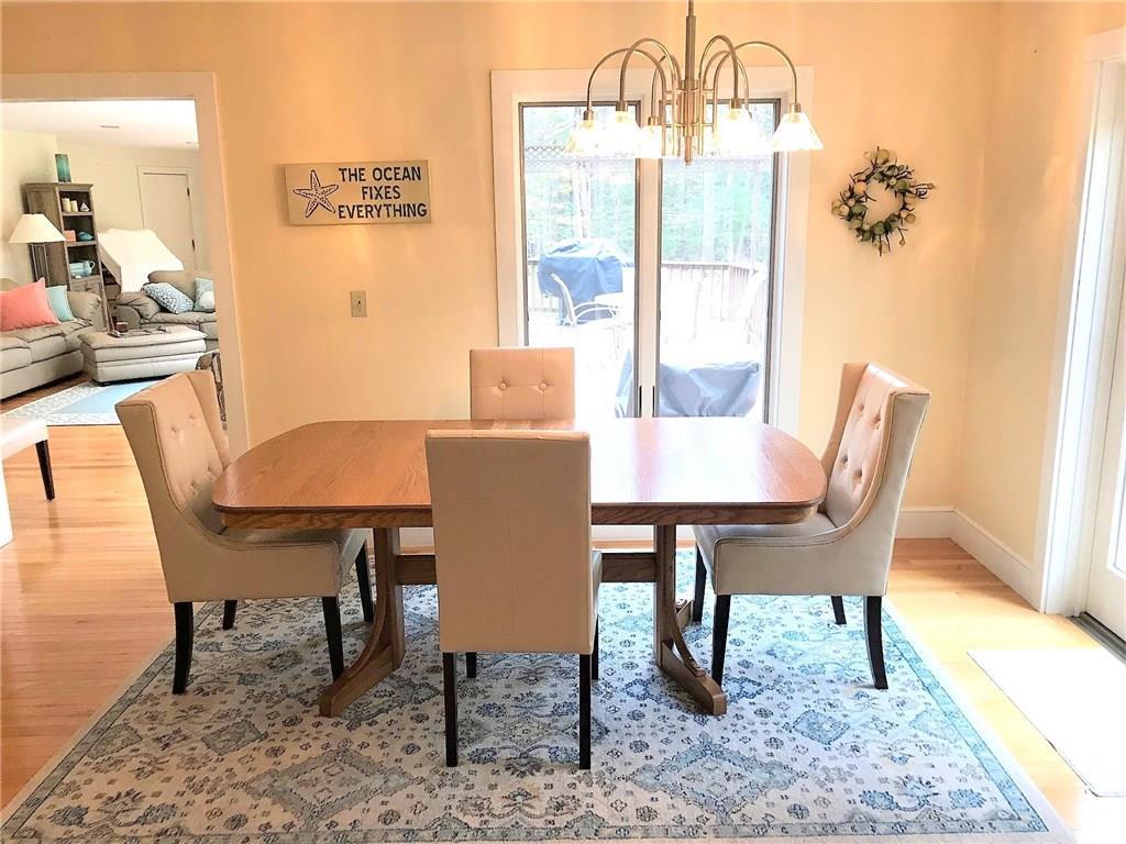 111 Sea Road Kennebunk, ME 04043 - Photo 6 of 24 Kitchen/Dining