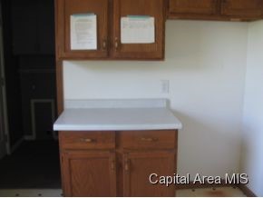 215 North Fieldcrest Road Decatur, IL 62522 - Photo 5 of 13