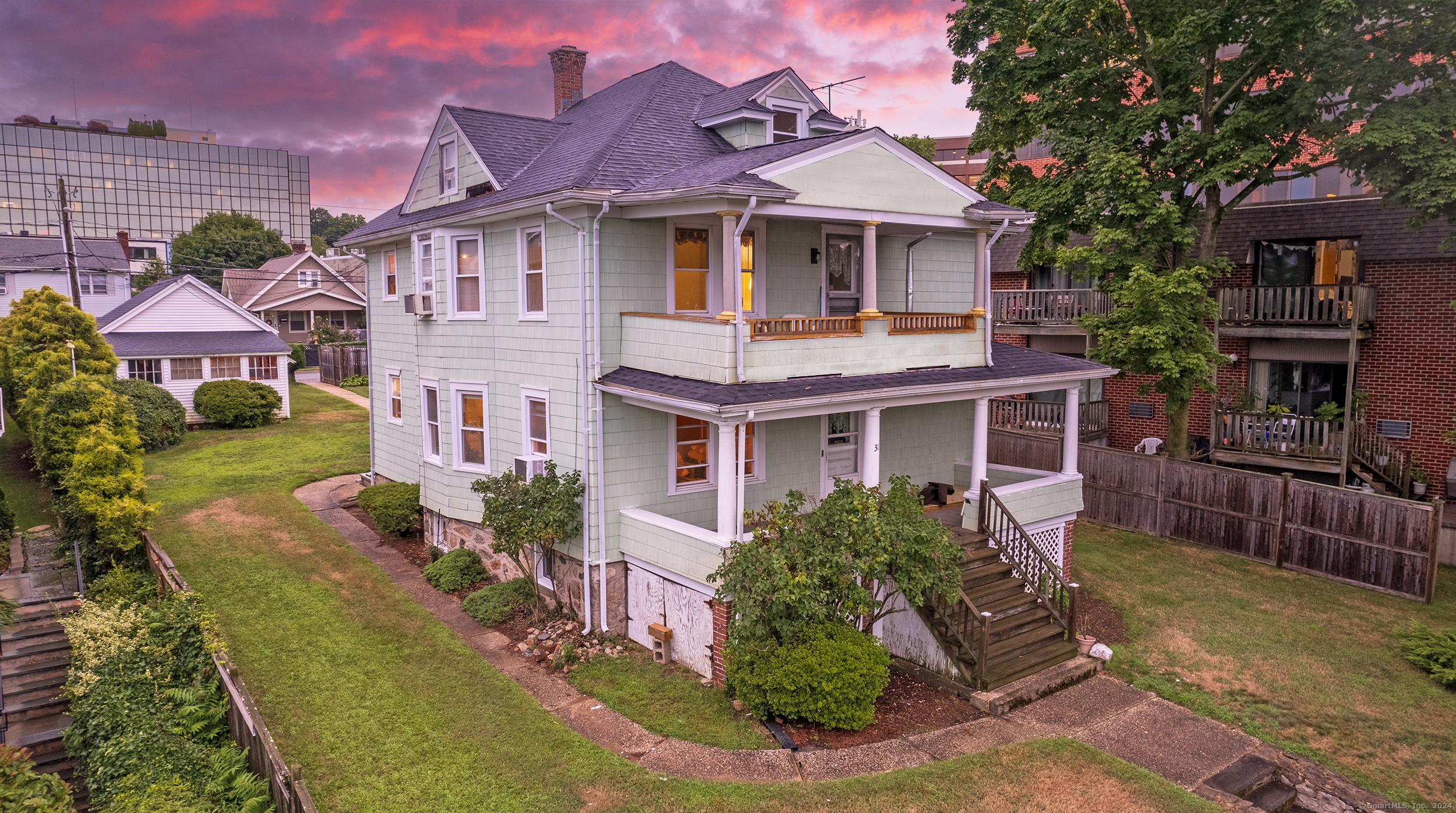 31 Weed Avenue Stamford, CT 06902 - Photo 1 of 1