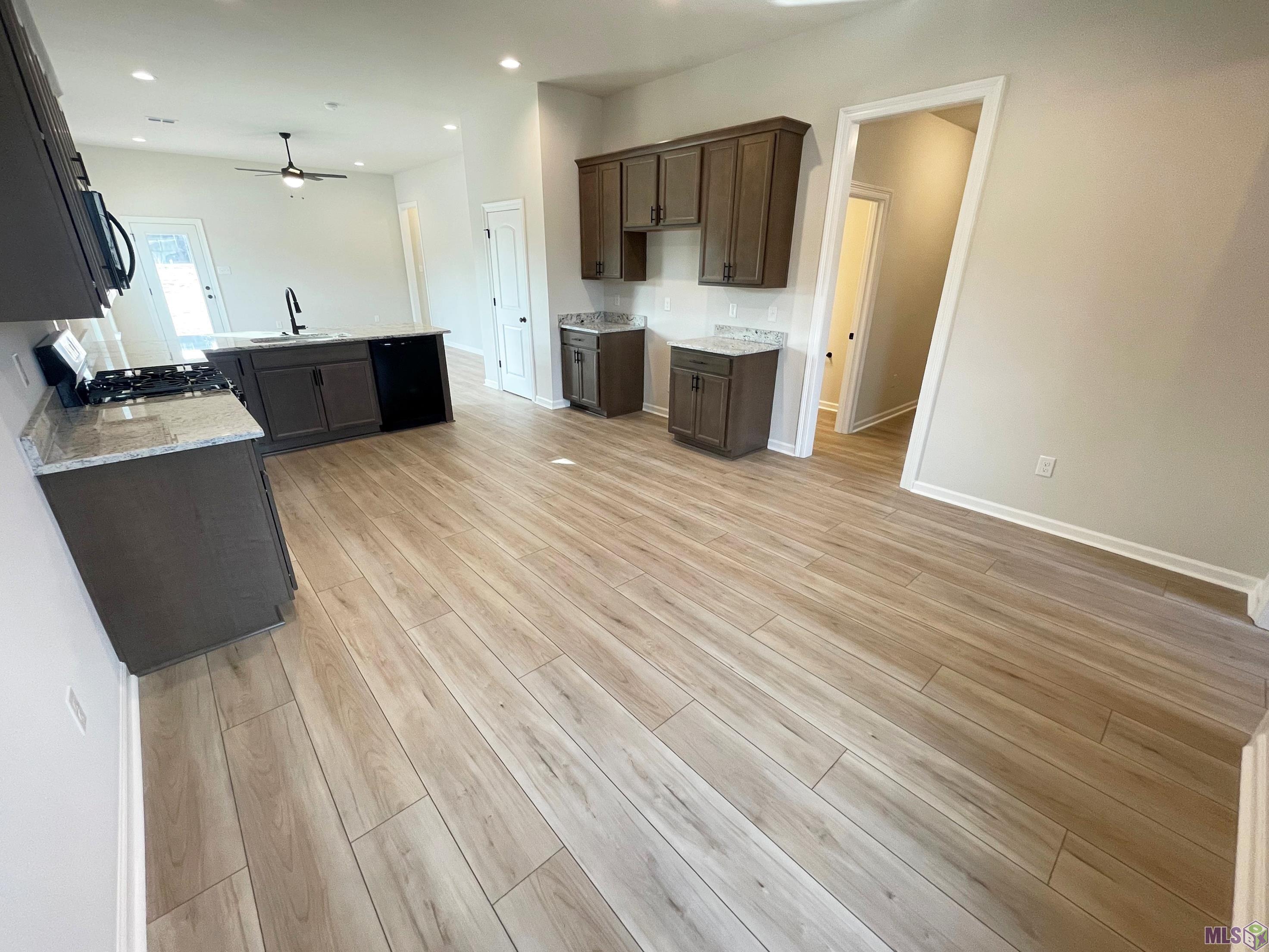 32635 Flower Tree Court Walker, LA 70785 - Photo 3 of 18