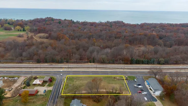 $499,000 | 19175 Highway 12, New Buffalo, MI 49117