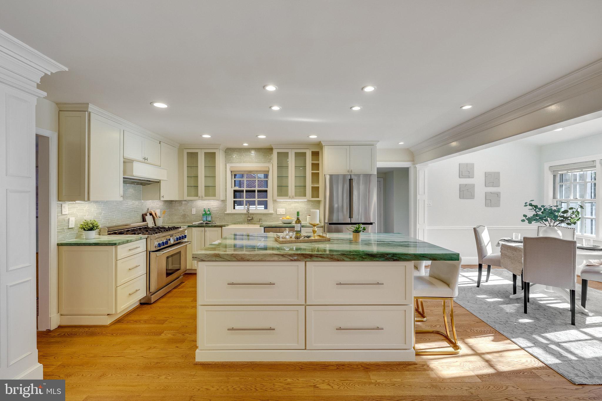 7259 Spring Side Way McLean, VA 22101 - Photo 12 of 37 Incredible Kitchen