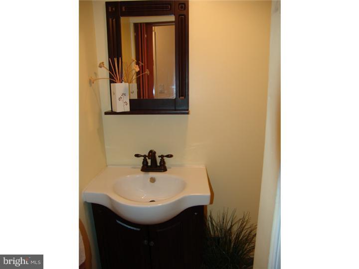 4210 Lawnside Road Philadelphia, PA 19154 - Photo 11 of 25 Half Bath