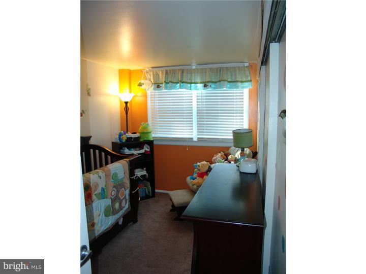 4210 Lawnside Road Philadelphia, PA 19154 - Photo 17 of 25 Bedroom 3