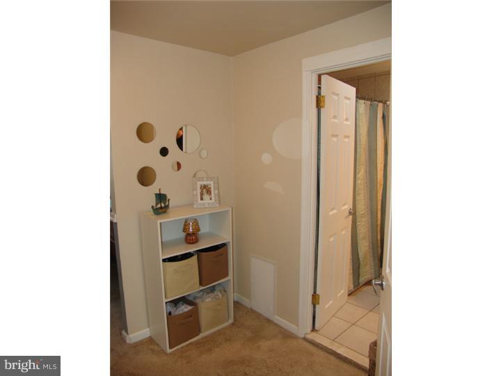 4210 Lawnside Road Philadelphia, PA 19154 - Photo 19 of 25 Master Bathroom