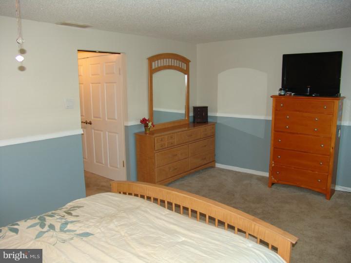4210 Lawnside Road Philadelphia, PA 19154 - Photo 22 of 25 Master Bedroom