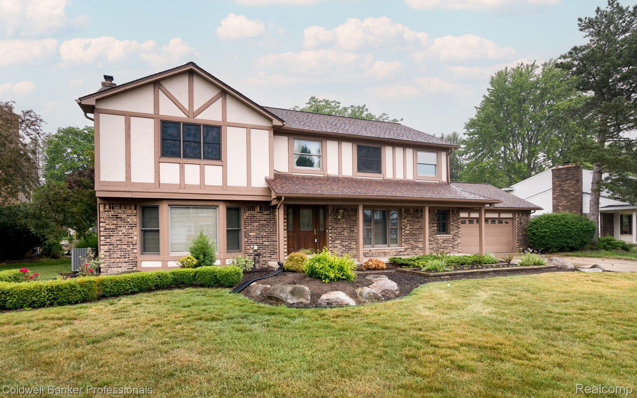 2464 Kimberly Fair Street Rochester, MI 48309 - Photo 1 of 36 Welcome Home