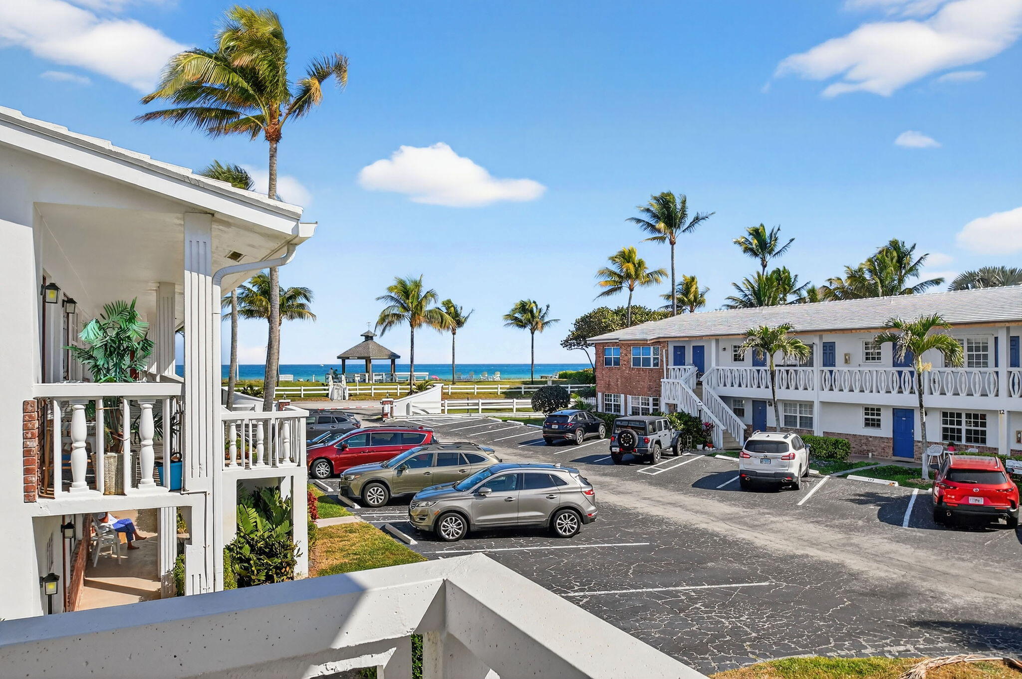 5505 North Ocean Boulevard, Unit 13204 Ocean Ridge, FL 33435 - Photo 8 of 38 8-web-or-mls-DSC_4406