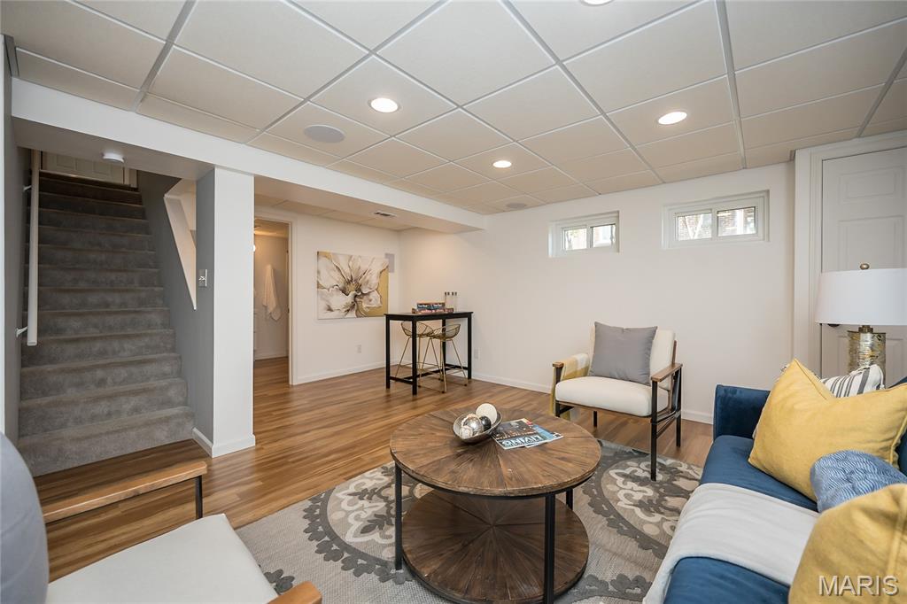 8831 Pine Avenue St. Louis, MO 63144 - Photo 27 of 50