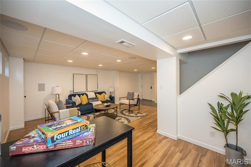 8831 Pine Avenue St. Louis, MO 63144 - Photo 32 of 50