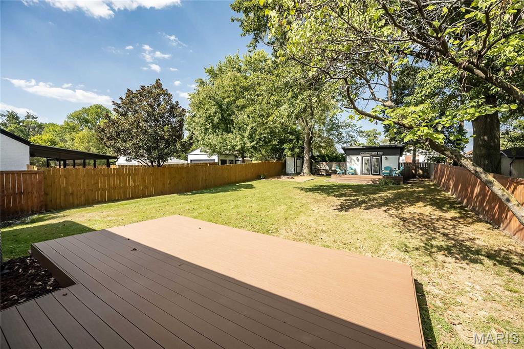 8831 Pine Avenue St. Louis, MO 63144 - Photo 37 of 50