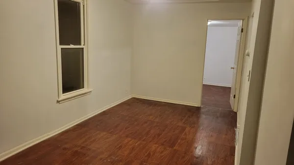 $1,150 | 169 East 23rd Street, Unit 2F, Chicago Heights, IL 60411