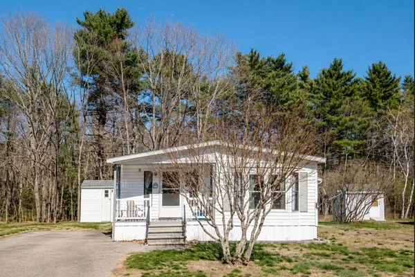 $149,900 | 53 Monadnock Drive, Rochester, NH 03867