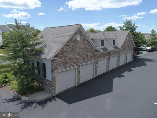 $2,245 | 705 Ridgeview Court, Sellersville, PA 18960