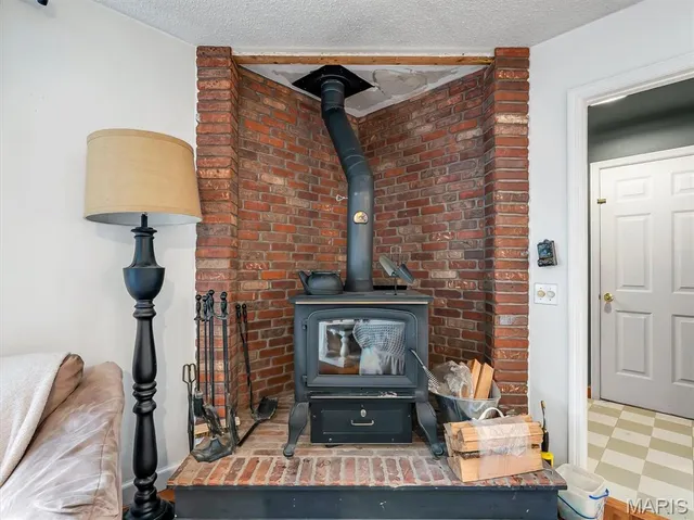 $649,900 | 4530 Highway 110, De Soto, MO 63020